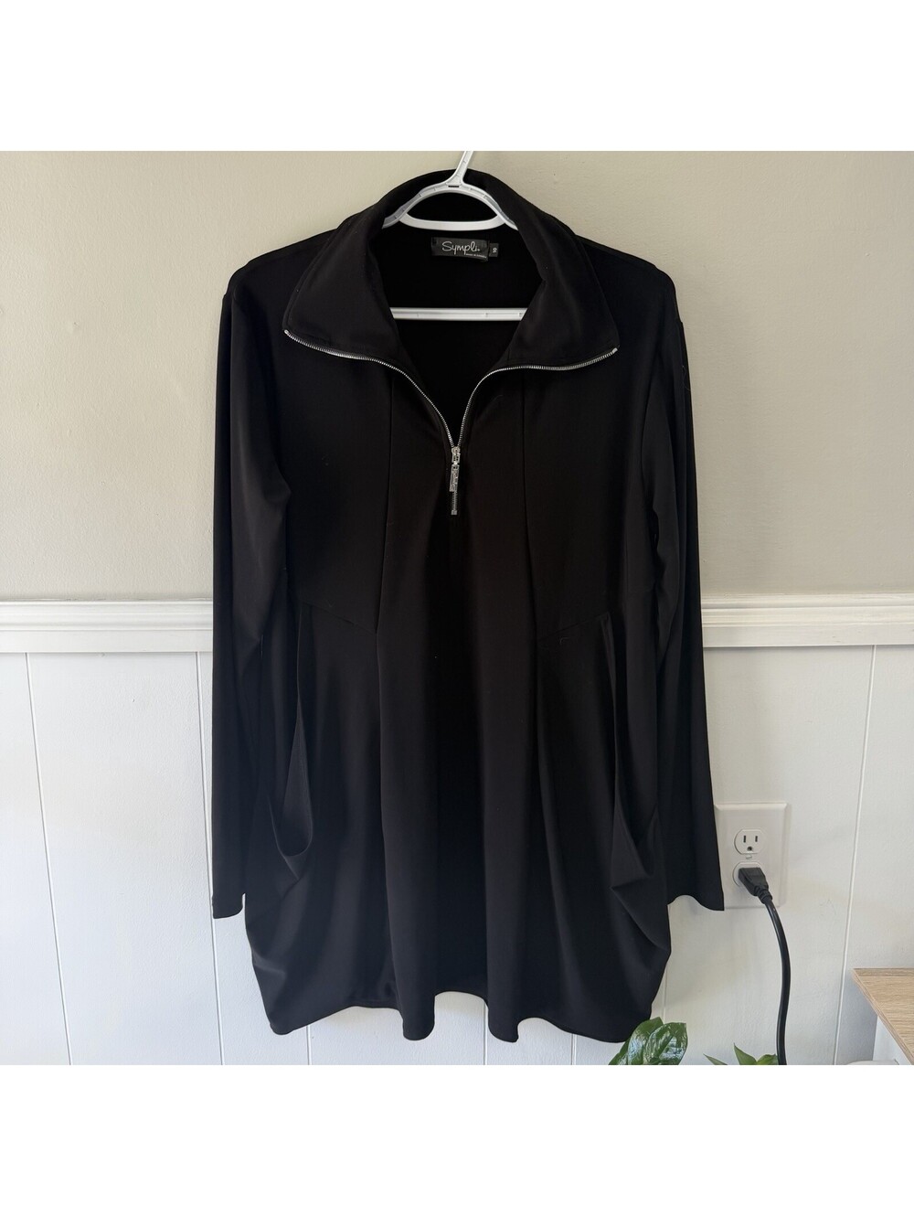 Sympli Made in Canada Lagenlook Capsule Black Tunic Dress Pockets Flowy Sz 10